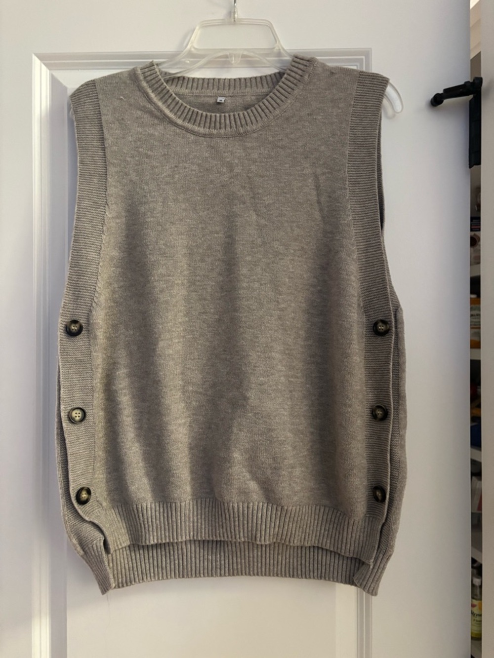 Sleeveless Crewneck Button-Side Knit Vest — Light Gray